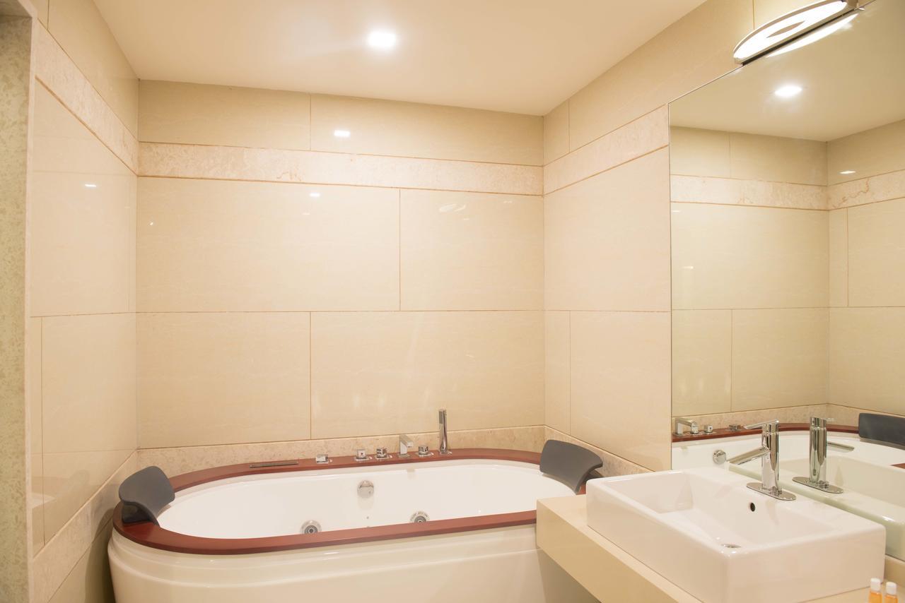 Hotel Chenthur Park Coimbatore Exterior foto